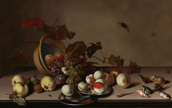 A fruit still life with a wicker basket, shells and a butterfly av Balthasar van der Ast