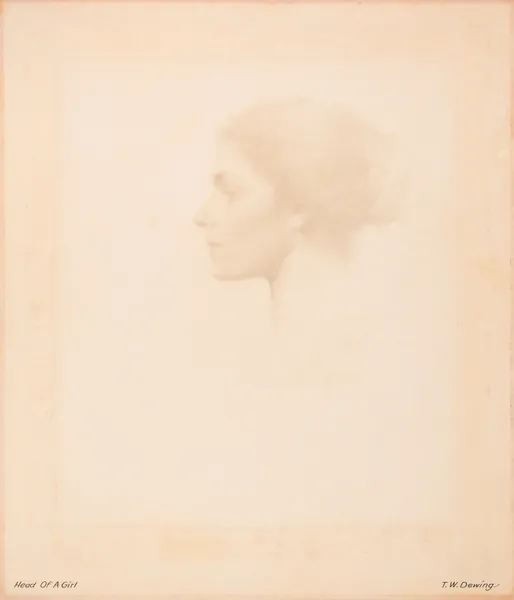 Head of a Girl, 1910 av Thomas Wilmer Dewing